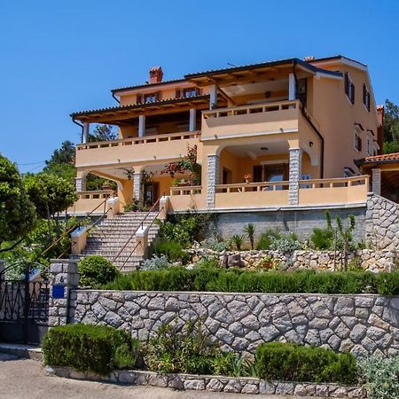 Apartmani Zorica Martinšćica المظهر الخارجي الصورة